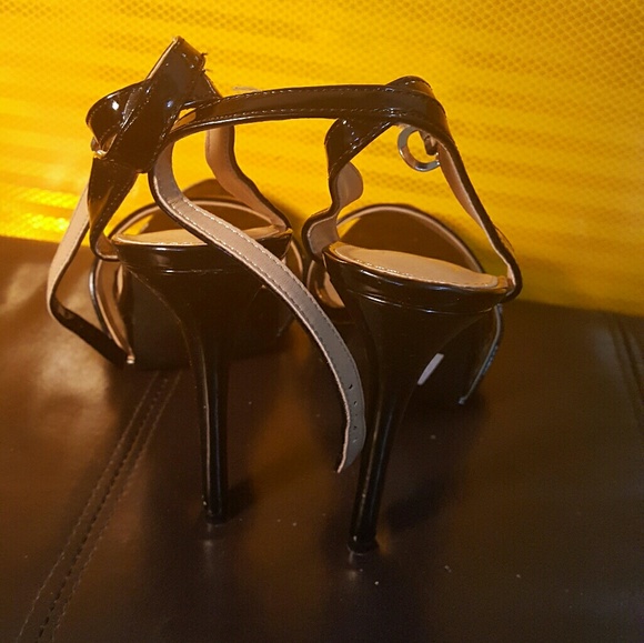 Shoes - Picture 3 of 3