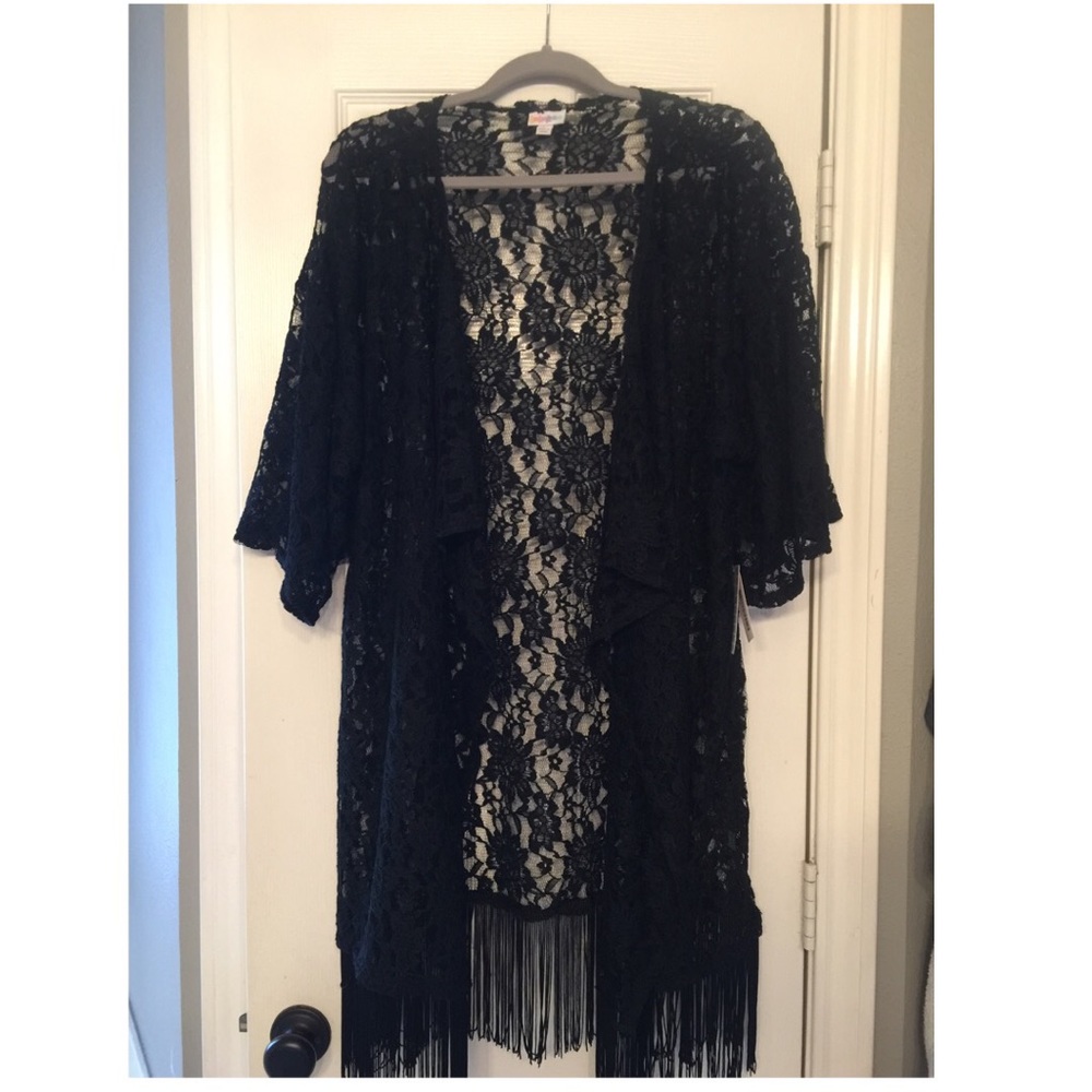LuLaRoe Monroe kimono
