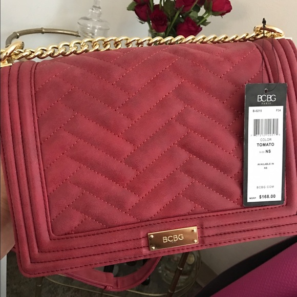 *SOLD ON Ⓜ️ERCARI NWT BCBG  Handbag* - Picture 3 of 7