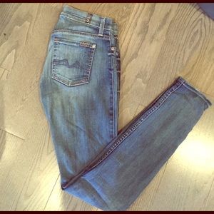 Size 26 light washed, mid rise skinny jean