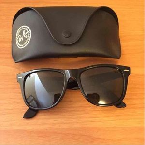 Men's authentic wayfarer