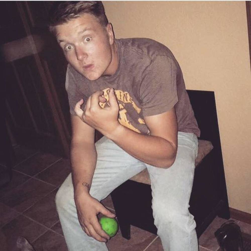 Meet your Posher, Joe