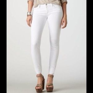 NWT American Eagle White Skinny Jeans