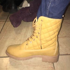 Light brown combat boots very cute