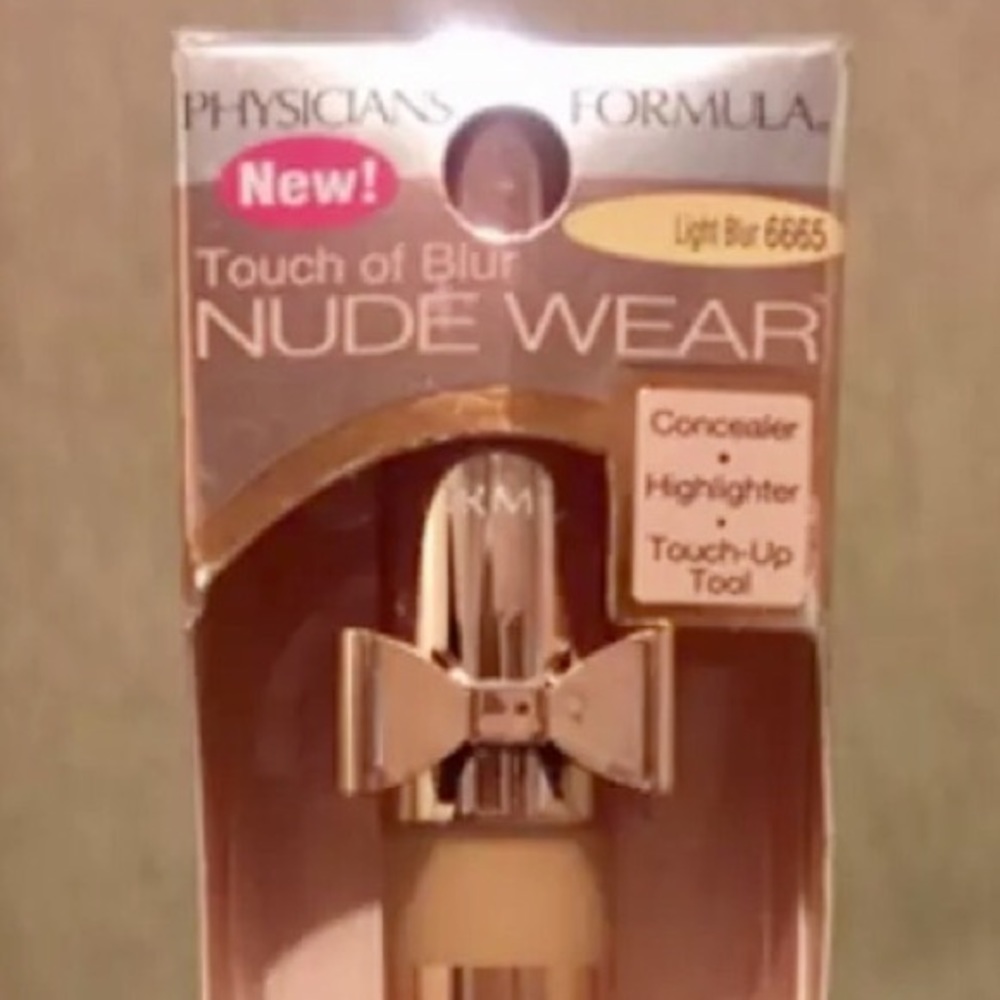NIB Physicians Formula Touch of Blur Nudewear