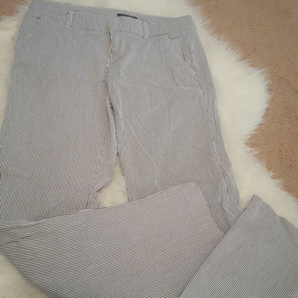 Like new seersucker Tommy Hilfiger pants