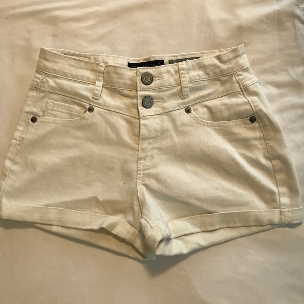 Size 2 White Denim Shorts Aeropostale