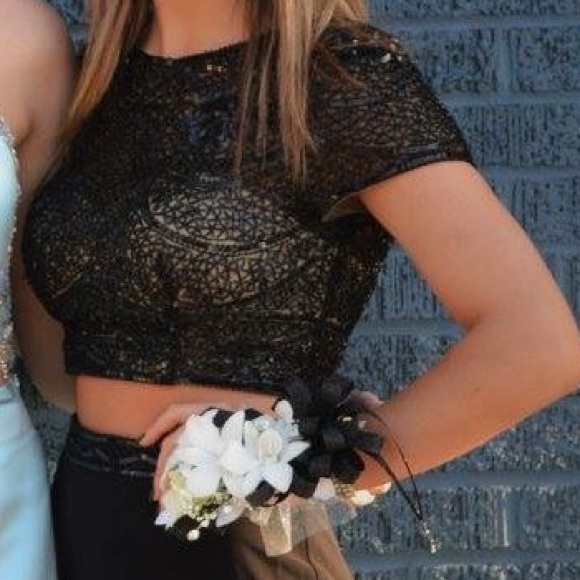 Prom dress - Picture 3 of 4