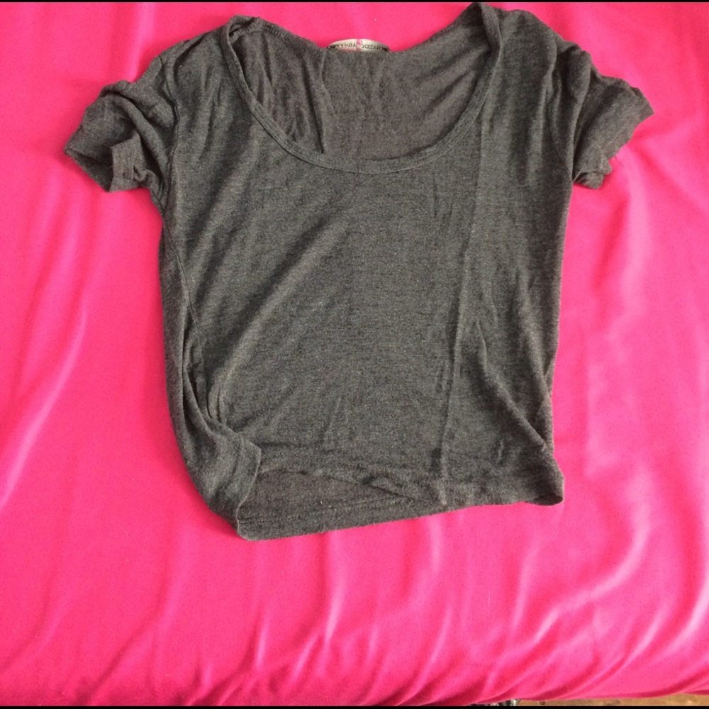 Simple gray stretch crop top
