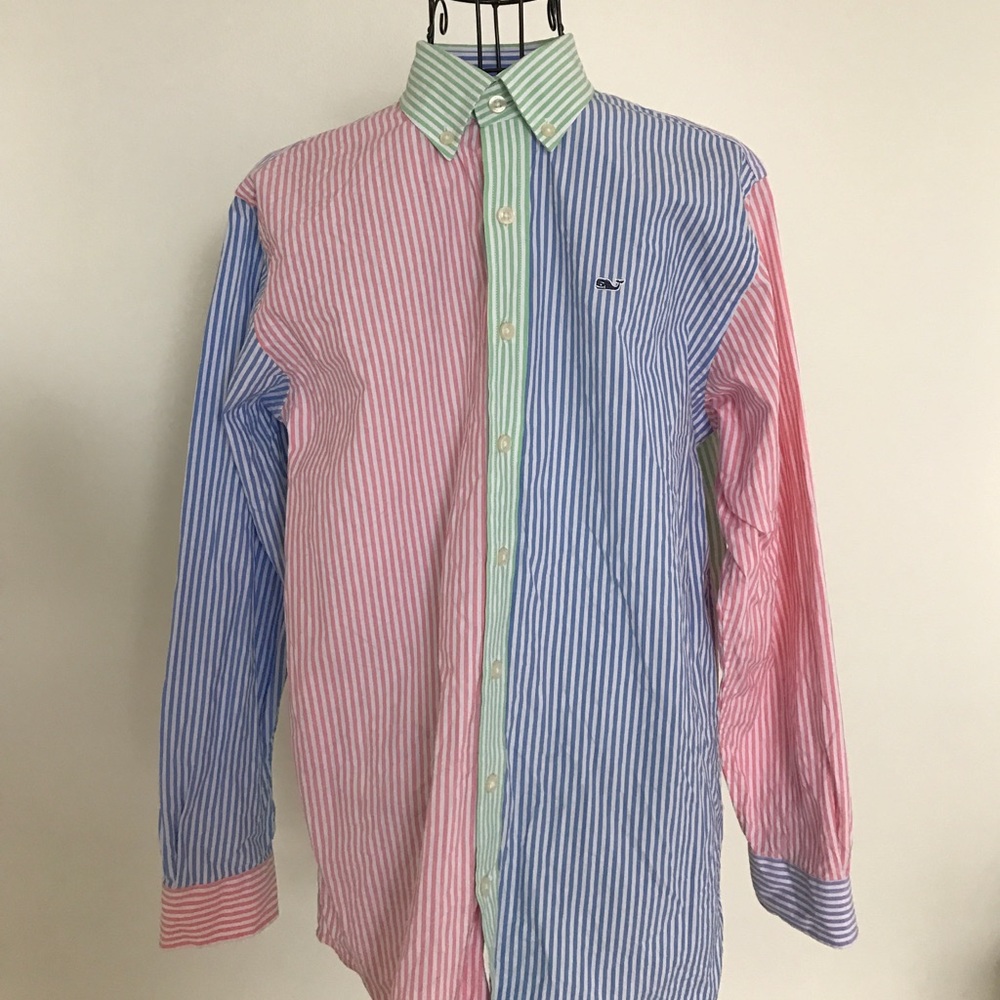 Boys Vineyard Vines button down.