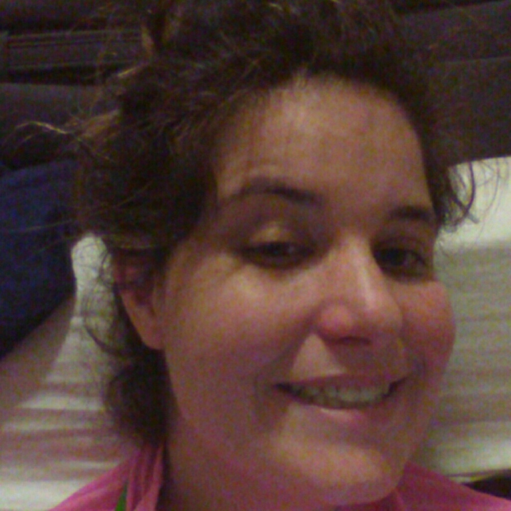 Meet your Posher, Sharona