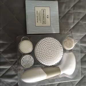 Vanity planet spin brush set without box set.