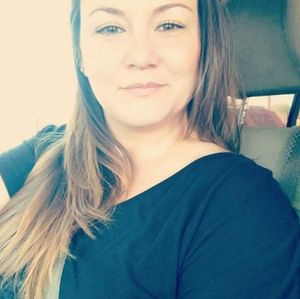 Meet your Posher, Yolanda