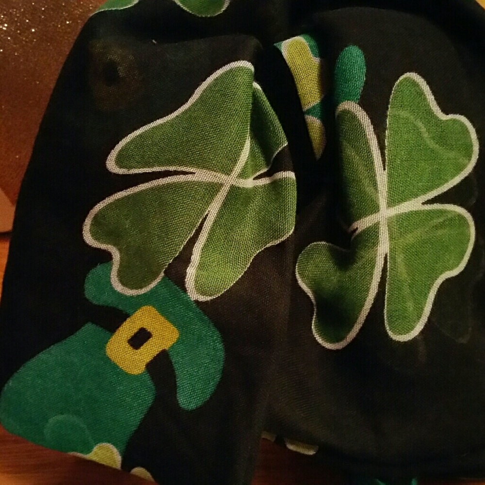 New st Patrick's day scarf