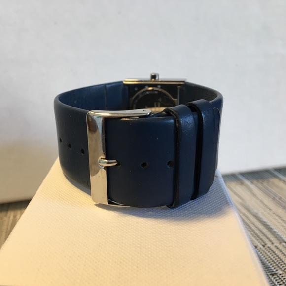 Modern women's watch, designed by Matteo Thun - Picture 2 of 4