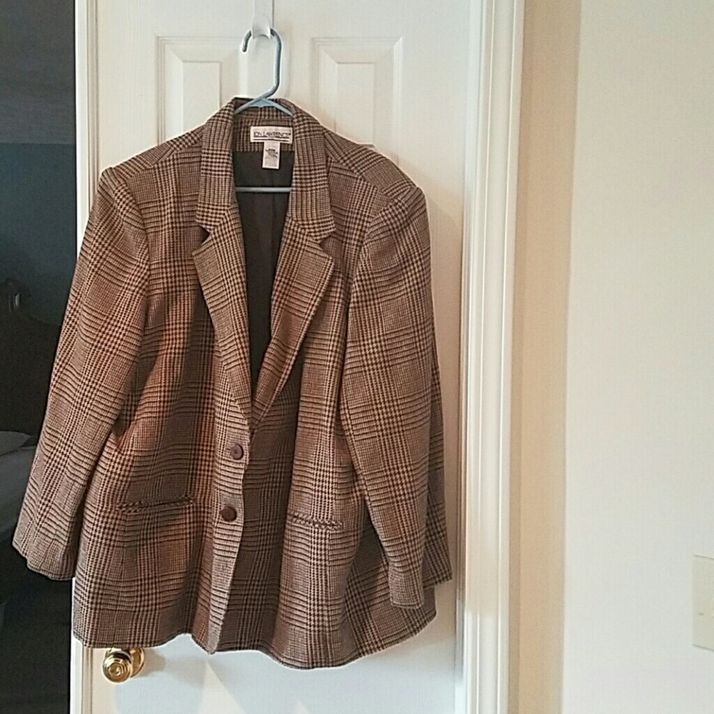 Tan and brown blazer