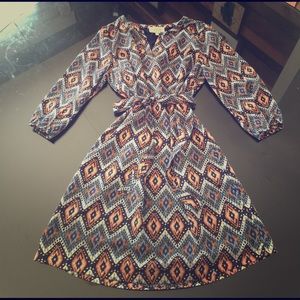 1/2 Sleeve Diamond Patterned Dress
