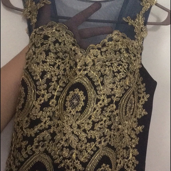 Prom Dress - Picture 2 of 3