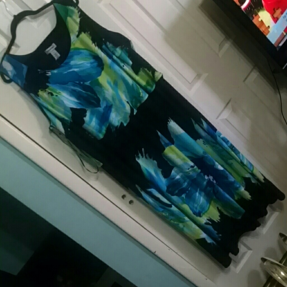3X Black Dress with shades of blue and green