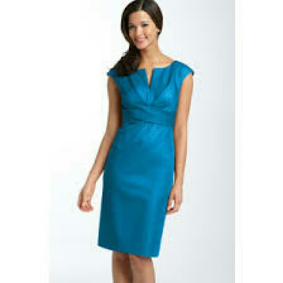 Donna Ricco Dresses & Skirts - SALE♡Donna Ricco Split Neck Sheath Dress 10 NWOT