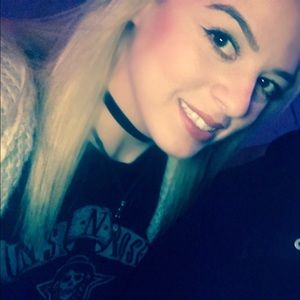 Meet your Posher, Elba