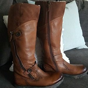 Earth leather Prance boot