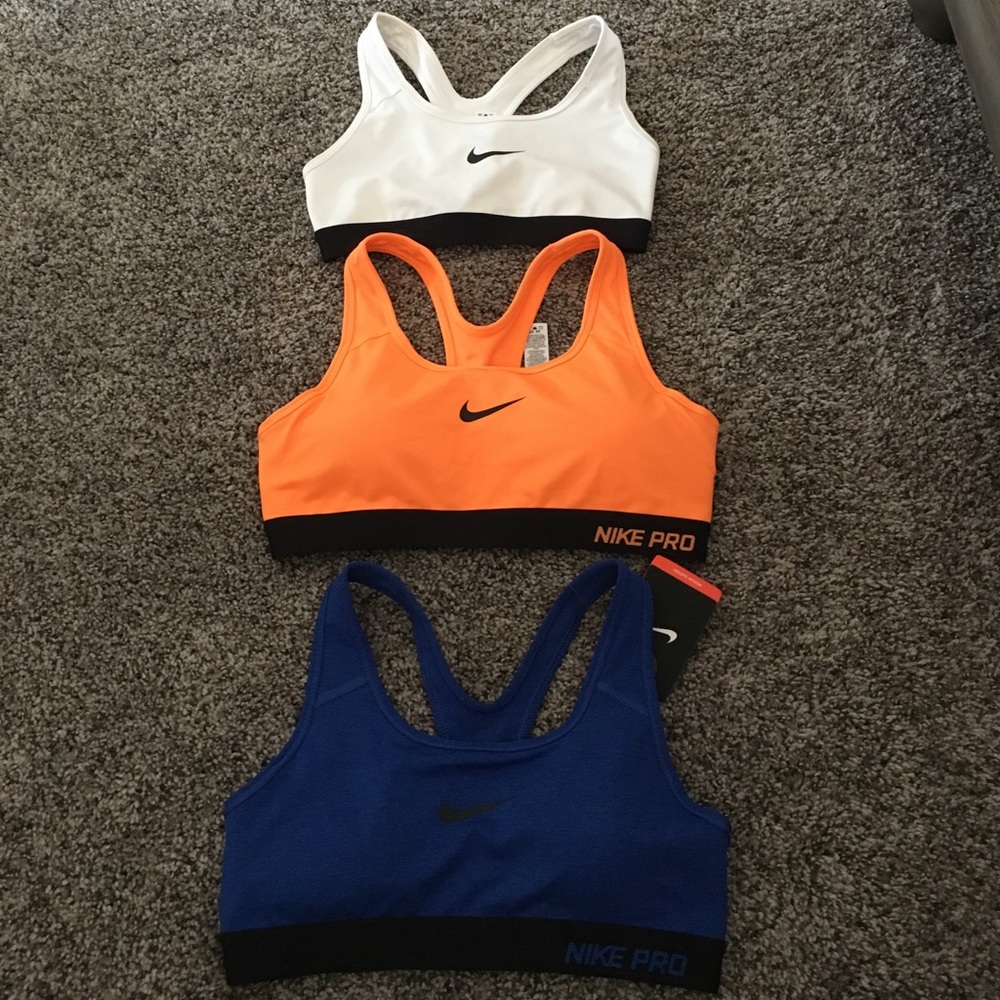 3 Nike Athletic wear