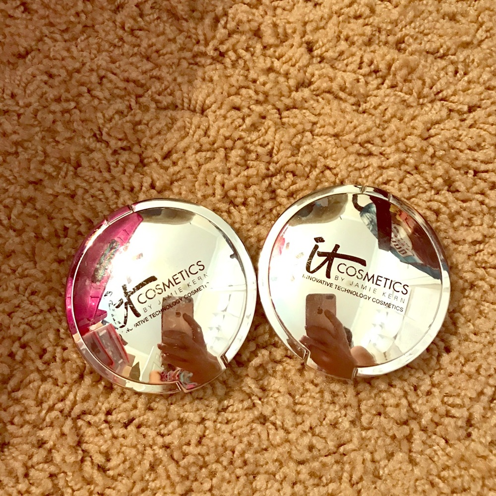 It cosmetics hello cream illuminator bundle