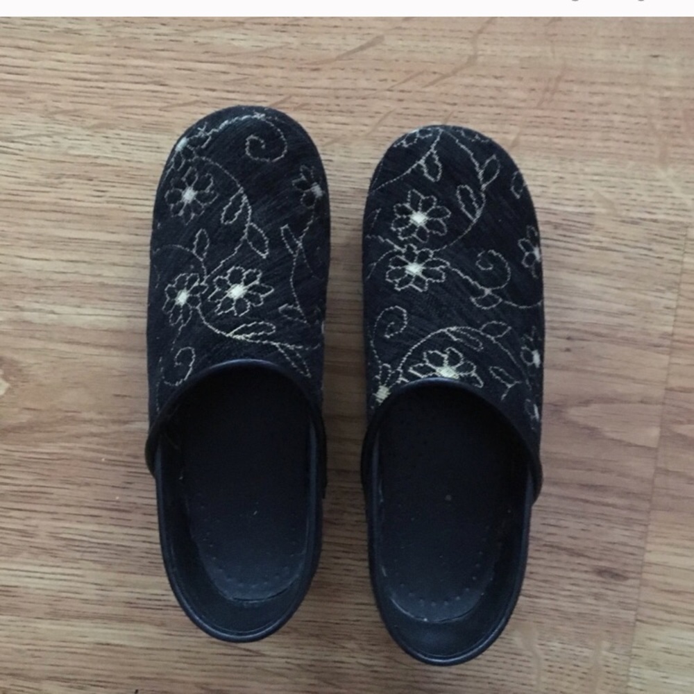 Dansko Professional