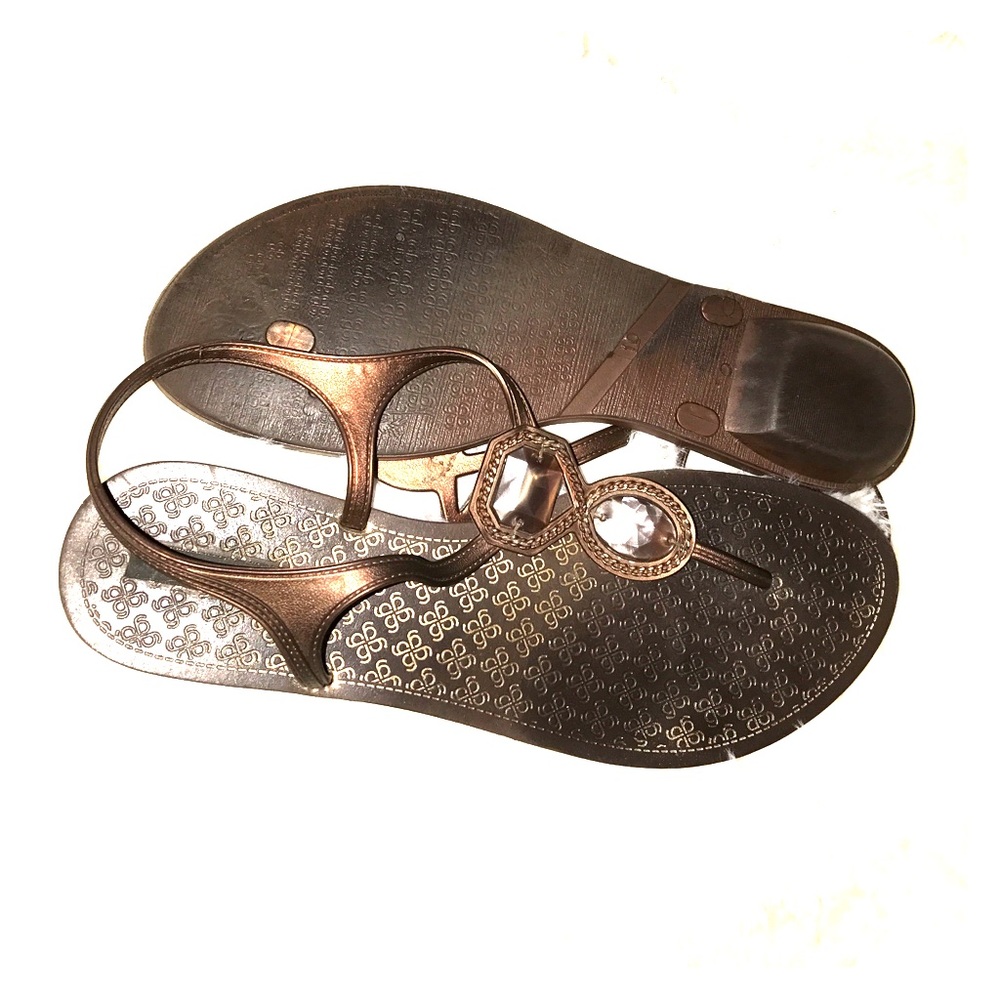 Beautiful, lightly worn sandals.