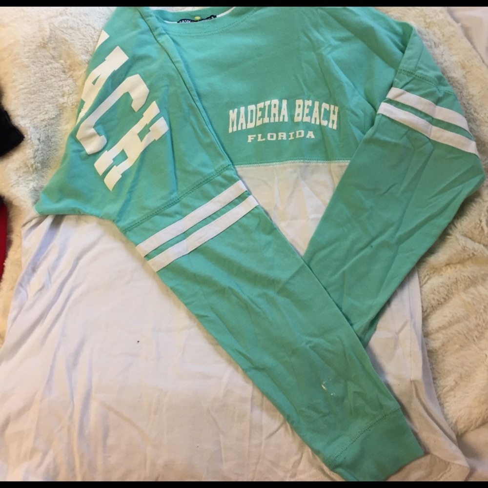 Beachy long sleeve