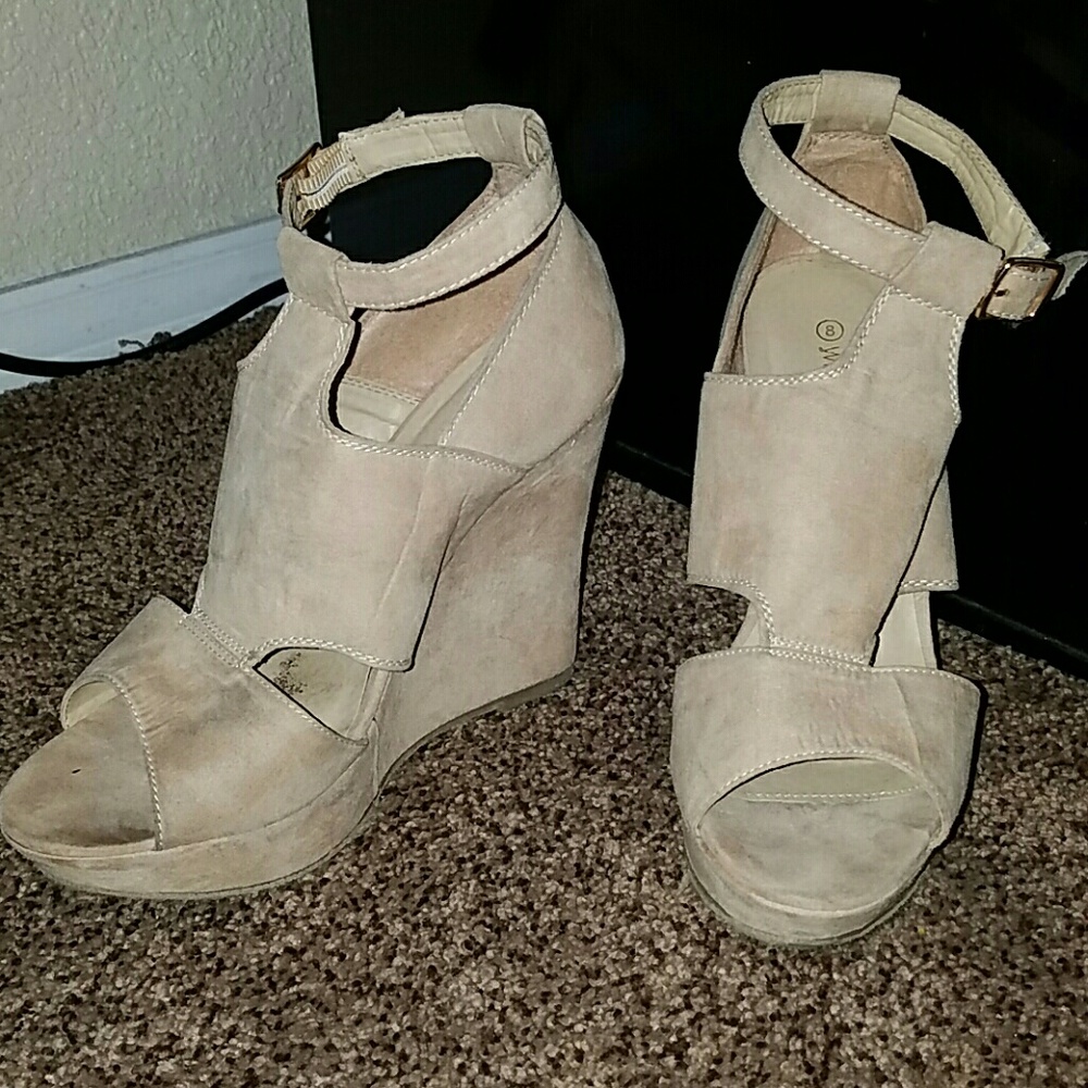 wedges - Picture 2 of 2