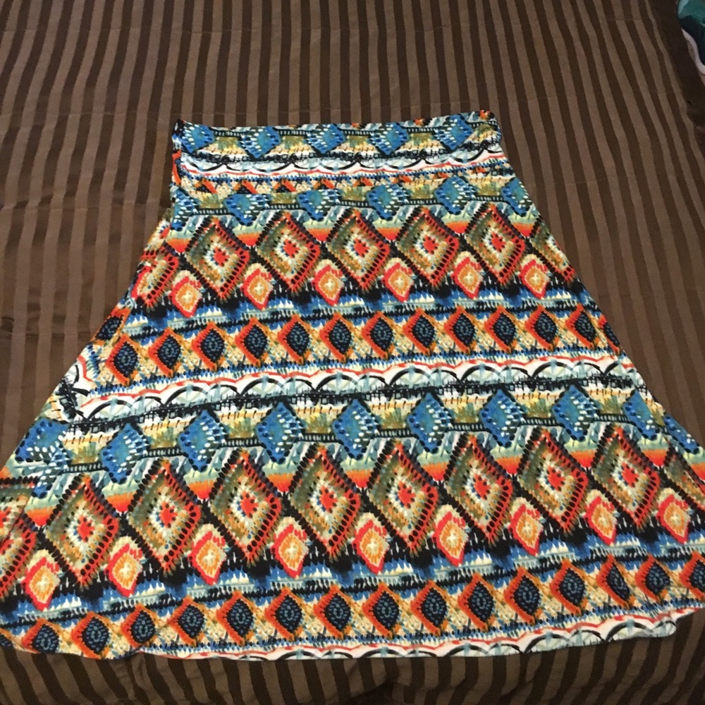 NWOT Lularoe Azure Skirt XXL