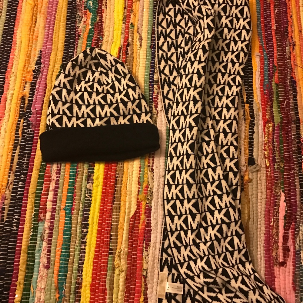Michael Kors Hat and Scarf Set
