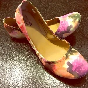 Floral painted flats!