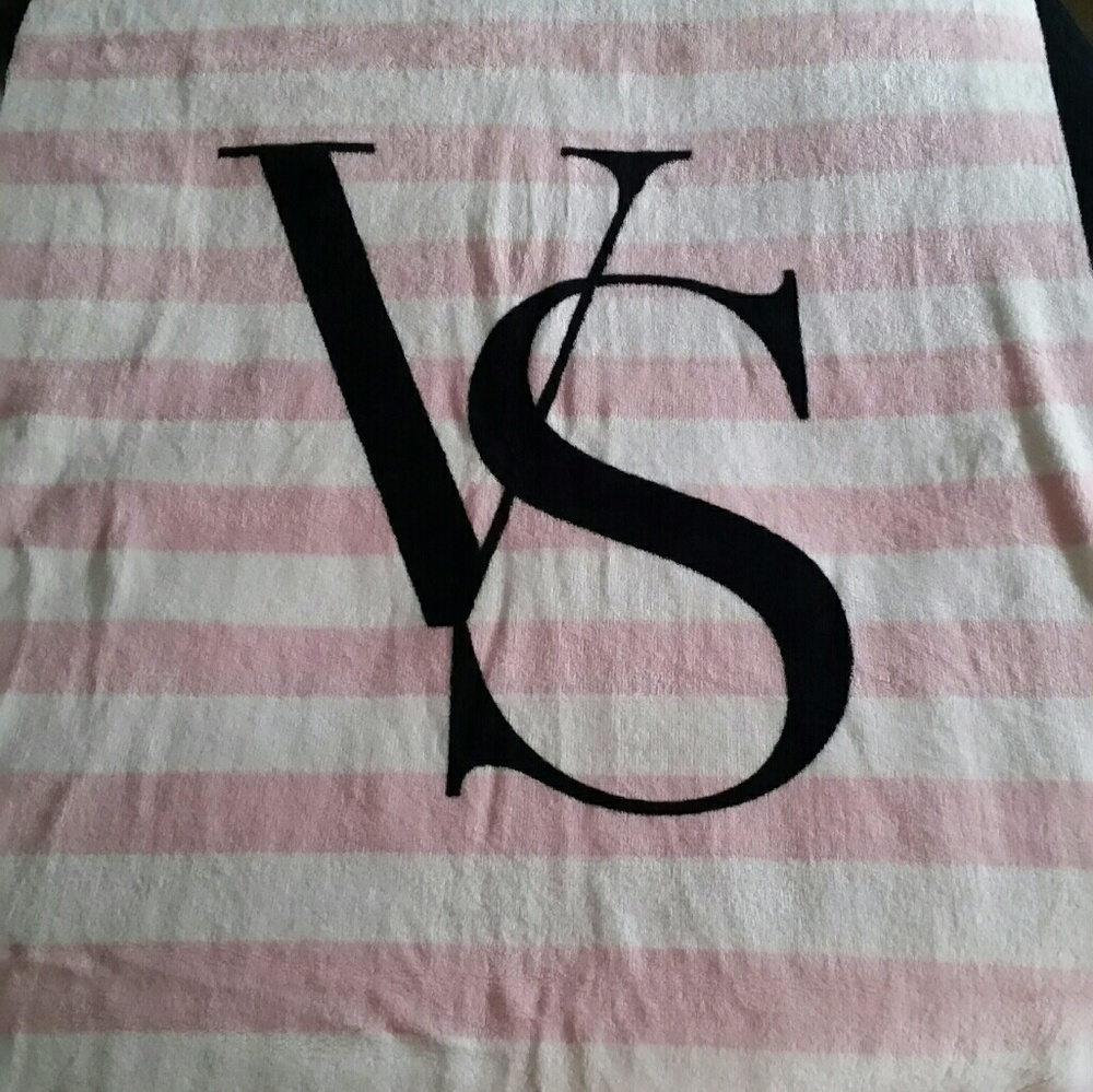 Victorias secret blanket