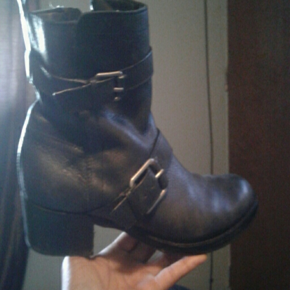 Genuine leather slightly worn Lucky Brand Boots