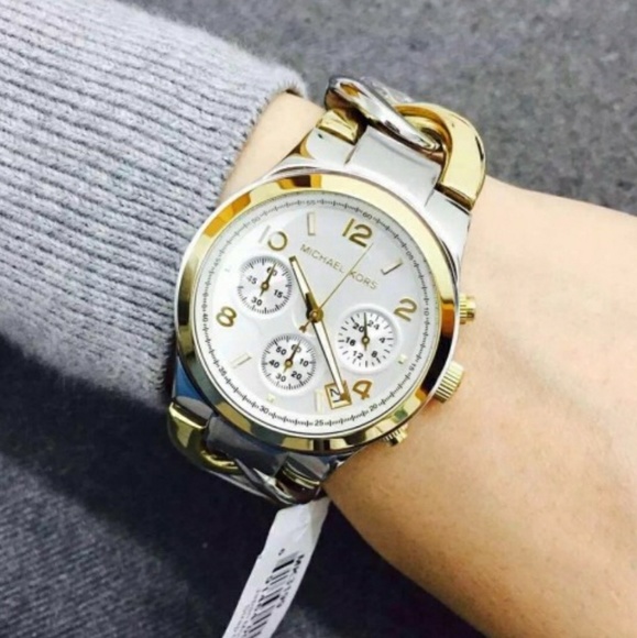 🍃⚘Michael Kors⚘🍃Gold~Silver Chronograph Watch - Picture 5 of 8