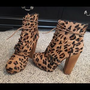 Steve Madden print wedge booties