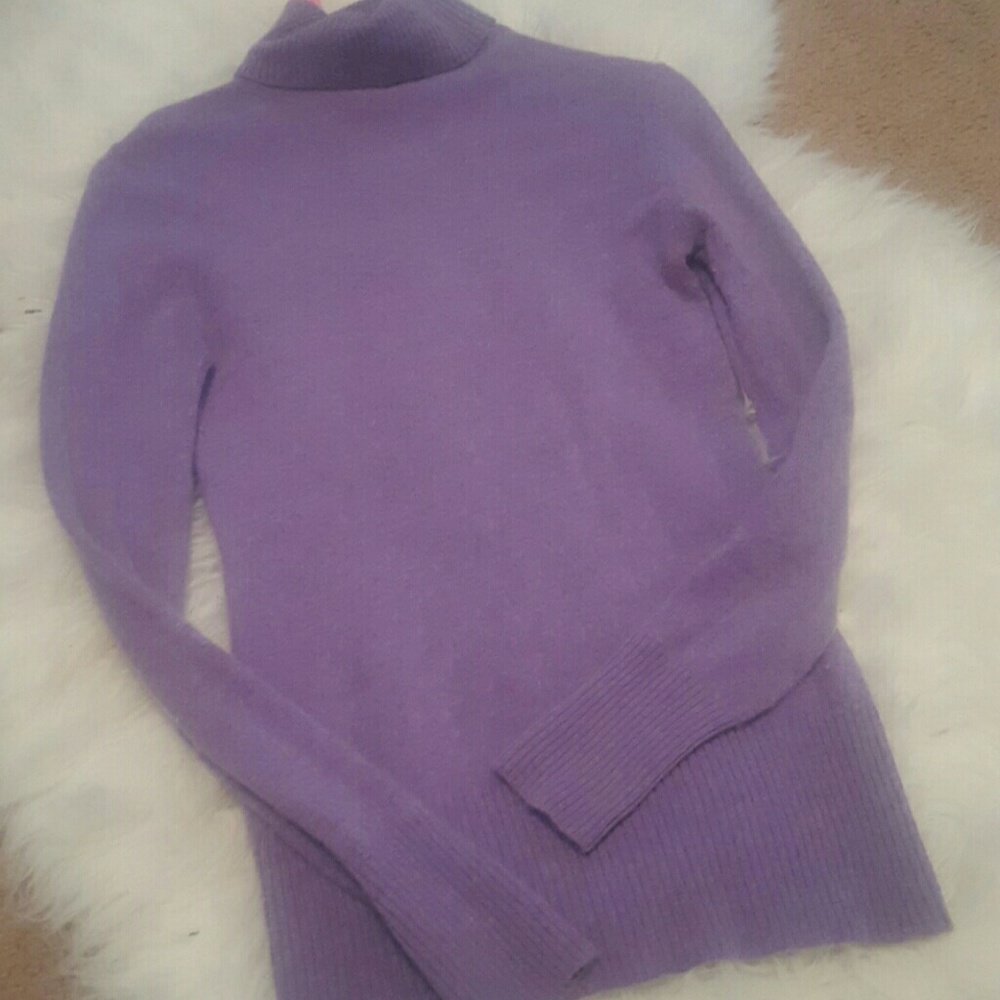 Perfect purple cashmere turtleneck sweater