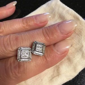 Diamond stud earrings