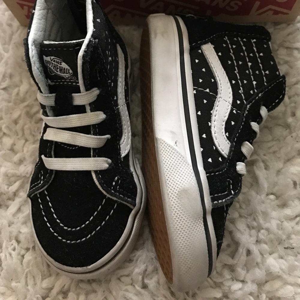 🚫SOLD Toddler VANS hi top size T6.5