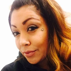 Meet your Posher, Adriana