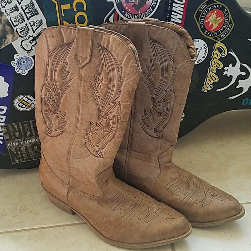 Women's Coconuts Boots 8.5 M