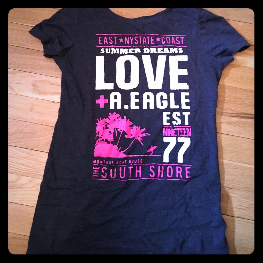 American Eagle summer tee