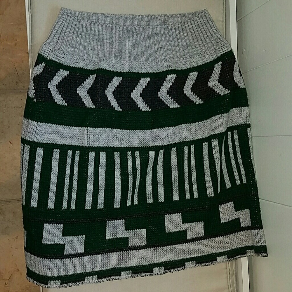 Knit skirt