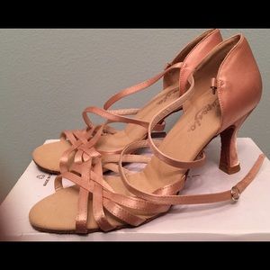 Capezio leather Salsa dane shoes