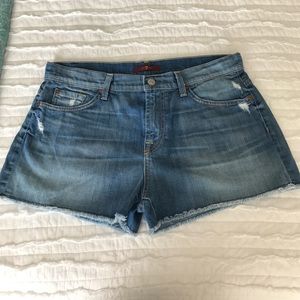 7 for all Mankind shorts