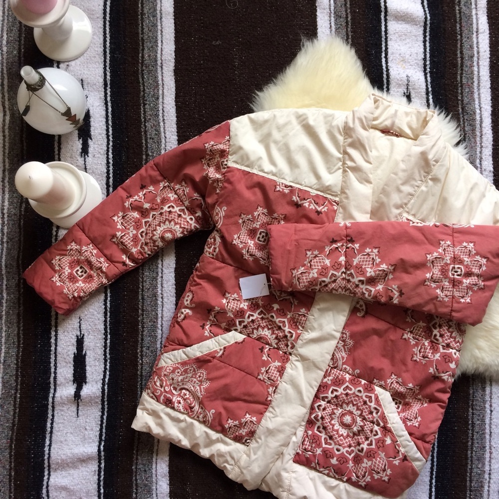 Red printed poplin quilted jacket