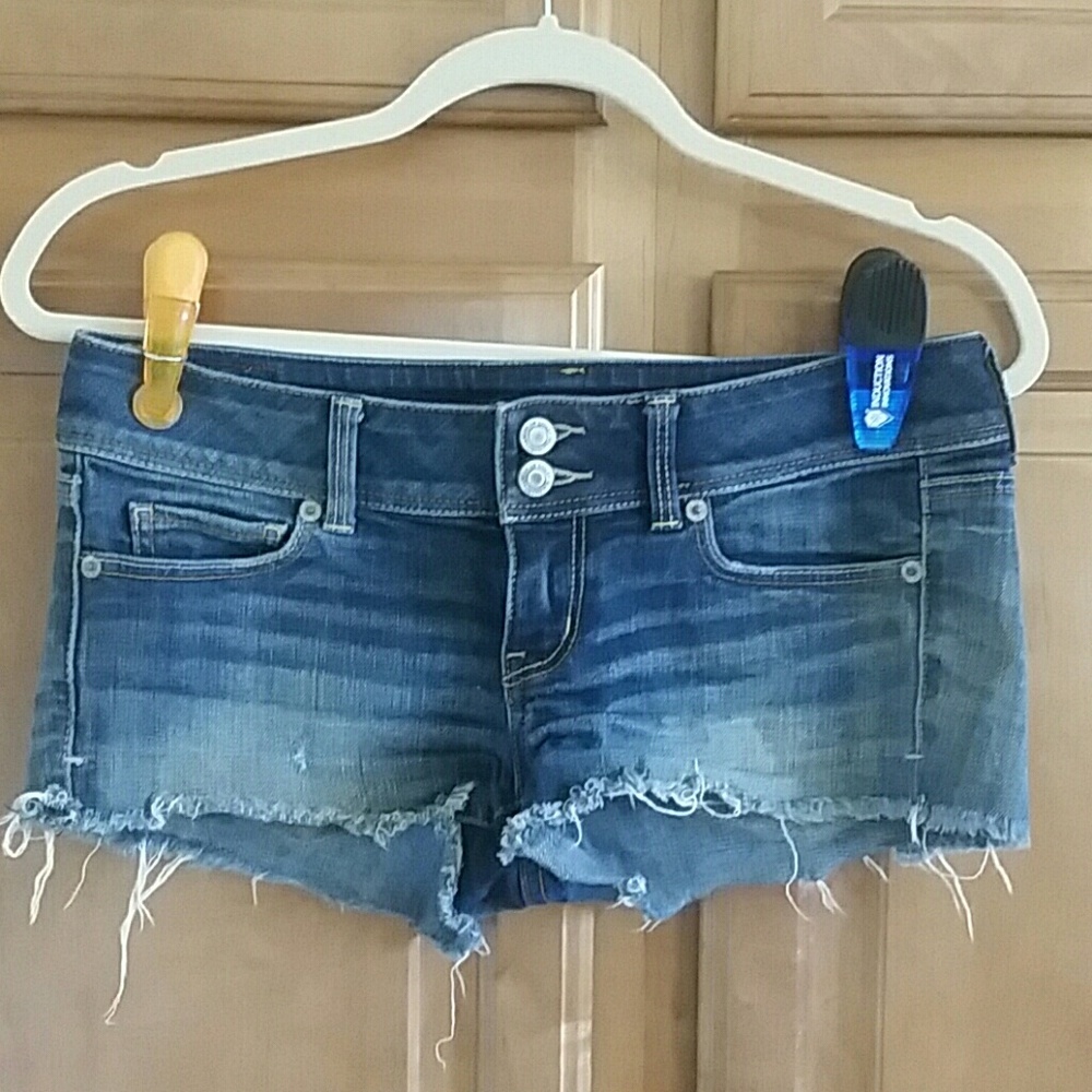 NWOT American Eagle Short Shorts.